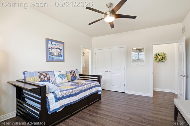 37125 White Tail Court, Farmington Hills, MI 48335