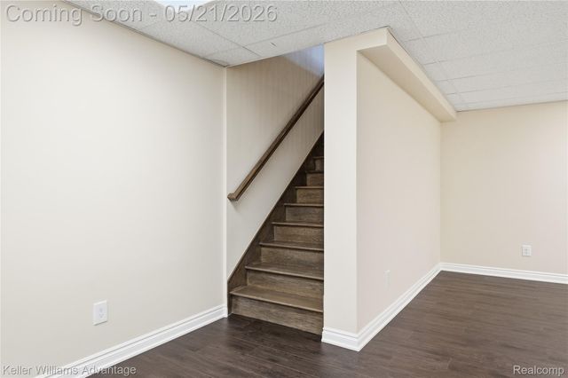 37125 White Tail Court, Farmington Hills, MI 48335