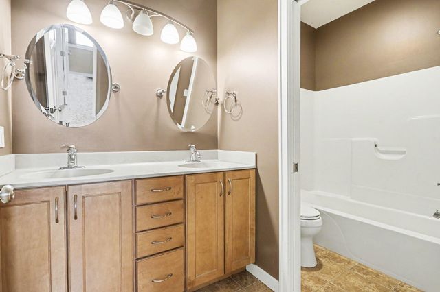 6455 E E Avenue, Richland, MI 49083