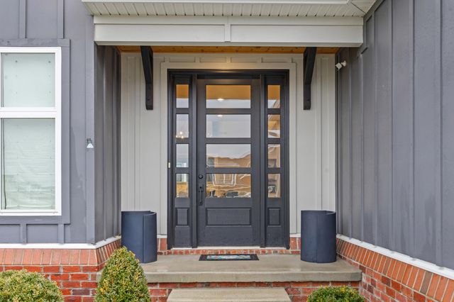 331 Furlong Trace, Versailles, KY 40383