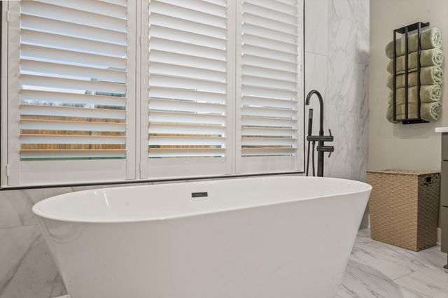 331 Furlong Trace, Versailles, KY 40383