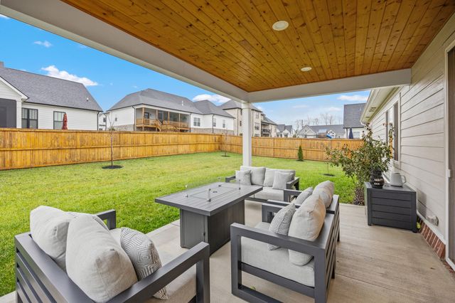 331 Furlong Trace, Versailles, KY 40383