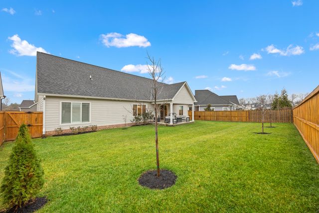 331 Furlong Trace, Versailles, KY 40383