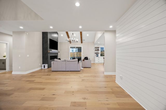 331 Furlong Trace, Versailles, KY 40383