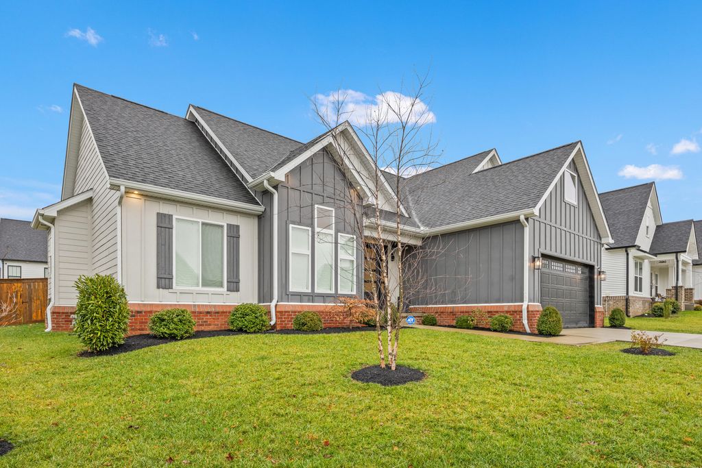 331 Furlong Trace, Versailles, KY 40383