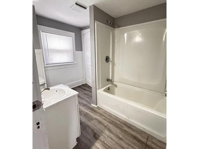3613 Monroe Street, Fort Wayne, IN 46806