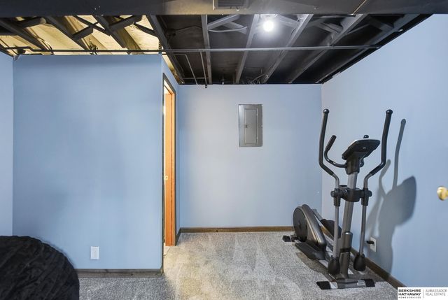 2513 Cornelia Street, Bellevue, NE 68147