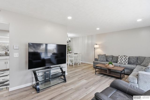 2513 Cornelia Street, Bellevue, NE 68147