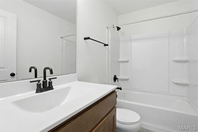 383 Butterfly Garden Lane, Wentzville, MO 63385