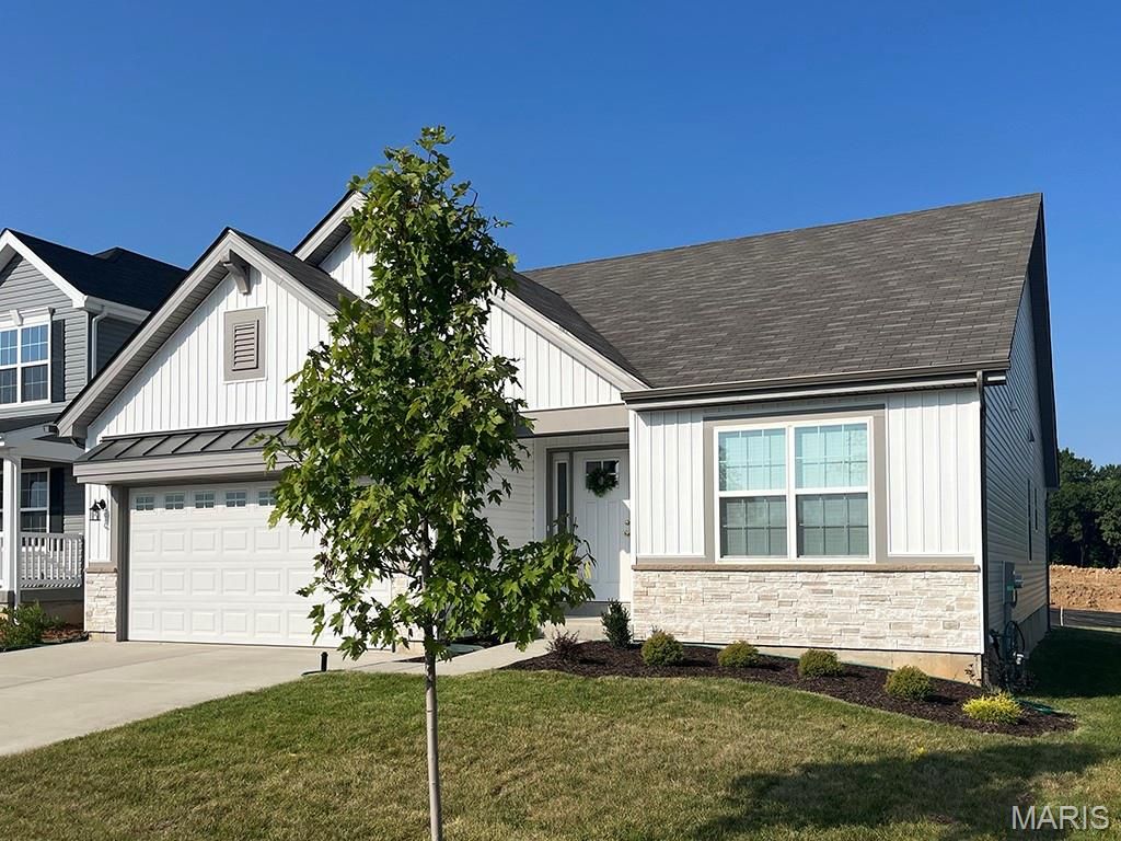 383 Butterfly Garden Lane, Wentzville, MO 63385