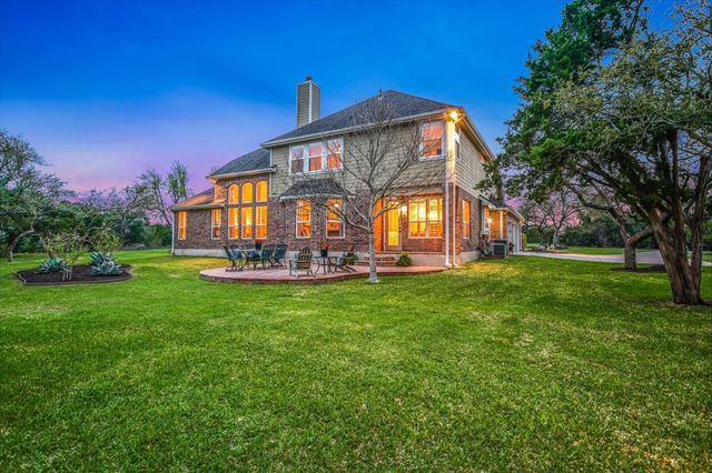 504 Saddlehorn DR, Dripping Springs, TX 78620