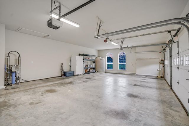 504 Saddlehorn DR, Dripping Springs, TX 78620