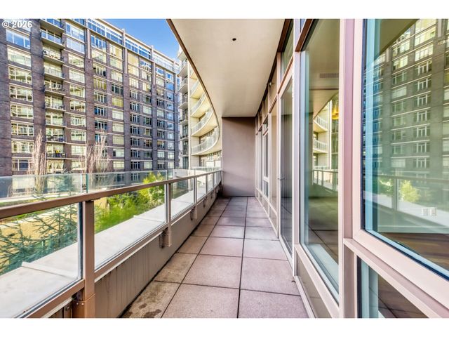 949 Nw OVERTON St 513, Portland, OR 97209