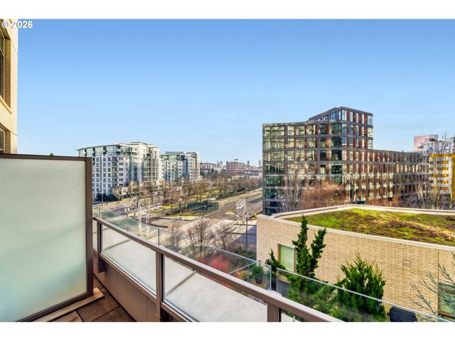 949 Nw OVERTON St 513, Portland, OR 97209