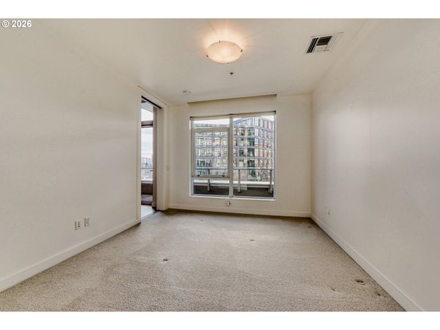 949 Nw OVERTON St 513, Portland, OR 97209