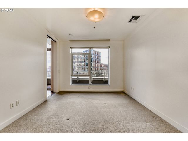 949 Nw OVERTON St 513, Portland, OR 97209