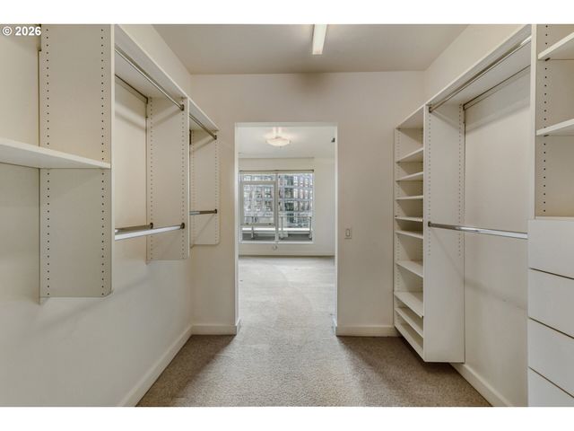 949 Nw OVERTON St 513, Portland, OR 97209