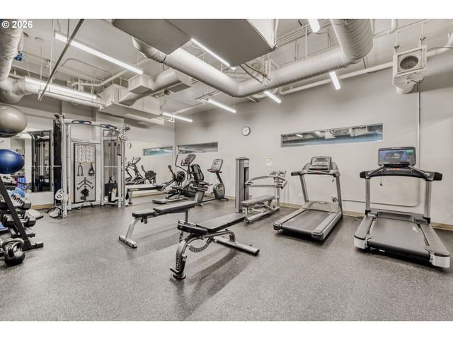 949 Nw OVERTON St 513, Portland, OR 97209