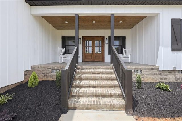 5405 Monterey Glen Court, Browns Summit, NC 27214
