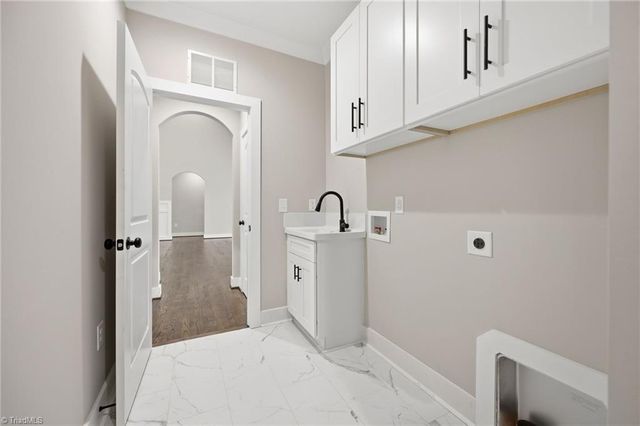 5405 Monterey Glen Court, Browns Summit, NC 27214
