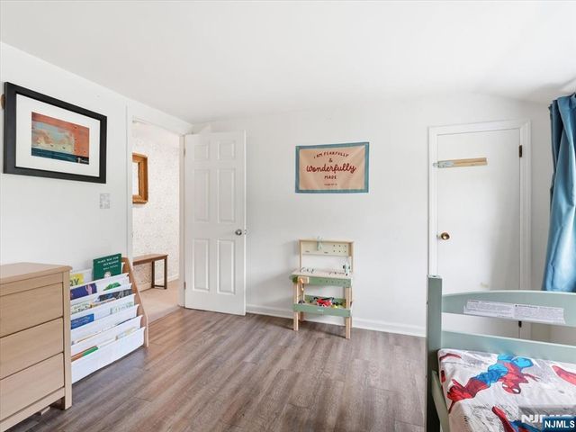 35 Edgecumb Road, West Milford, NJ 07480
