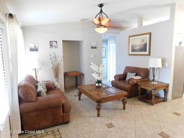 1241 Ashland Avenue SE, Palm Bay, FL 32909