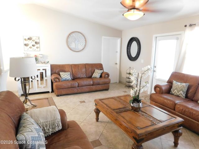 1241 Ashland Avenue SE, Palm Bay, FL 32909