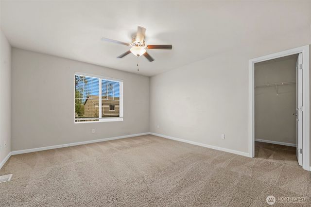 8602 55th Place NE, Marysville, WA 98270