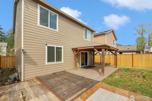 8602 55th Place NE, Marysville, WA 98270