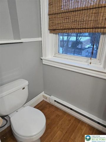 77 Laurel Street, Bethlehem City, PA 18018