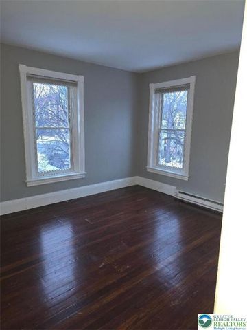 77 Laurel Street, Bethlehem City, PA 18018