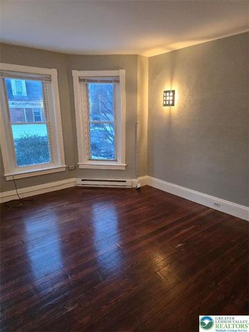 77 Laurel Street, Bethlehem City, PA 18018