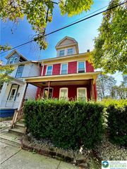 77 Laurel Street, Bethlehem City, PA 18018