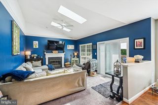 14694 STRATFORD DR, Woodbridge, VA 22193