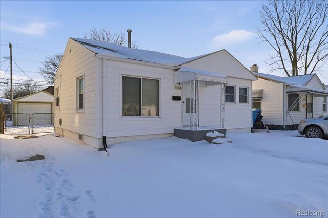 11280 Chalmers Avenue, Warren, MI 48089