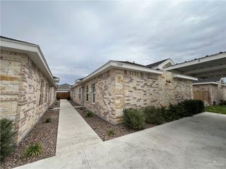 2809 E Israel Avenue, Alton, TX 78573