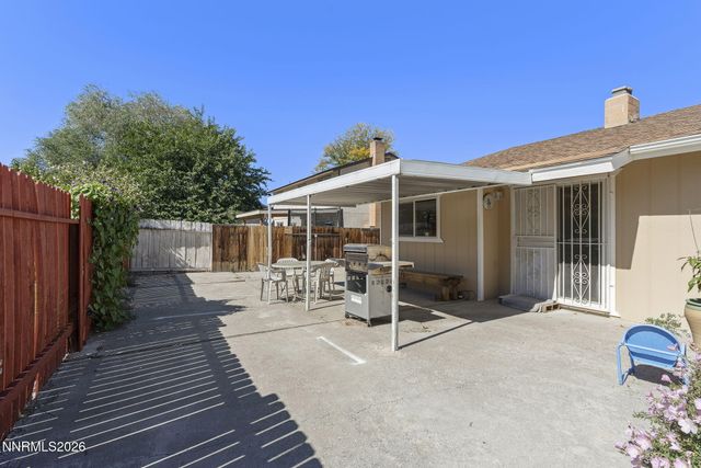 2411 Monte Verde Way, Sparks, NV 89434