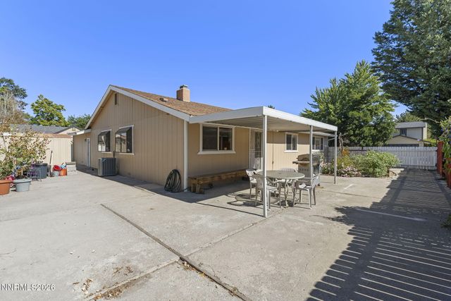 2411 Monte Verde Way, Sparks, NV 89434