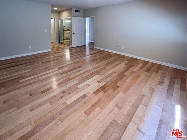 937 12th Street 101, Santa Monica, CA 90403