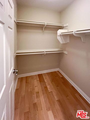 937 12th Street 101, Santa Monica, CA 90403