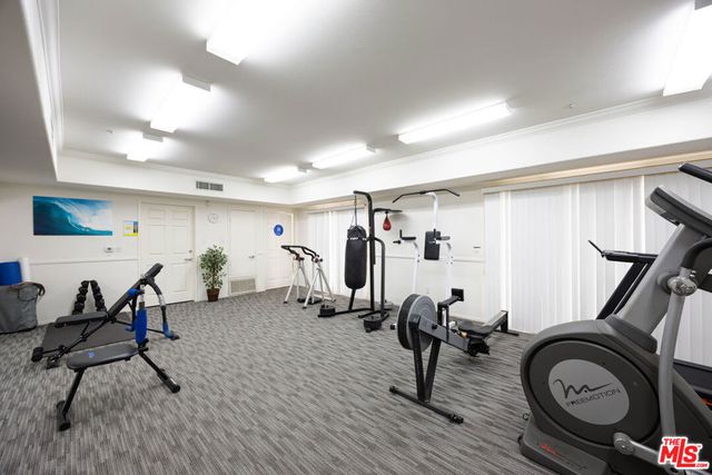 937 12th Street 101, Santa Monica, CA 90403