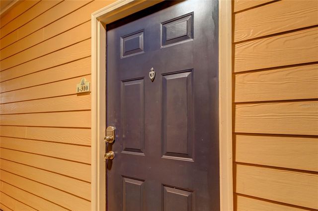 5000 CULBREATH KEY WAY WAY 1-310, Tampa, FL 33611