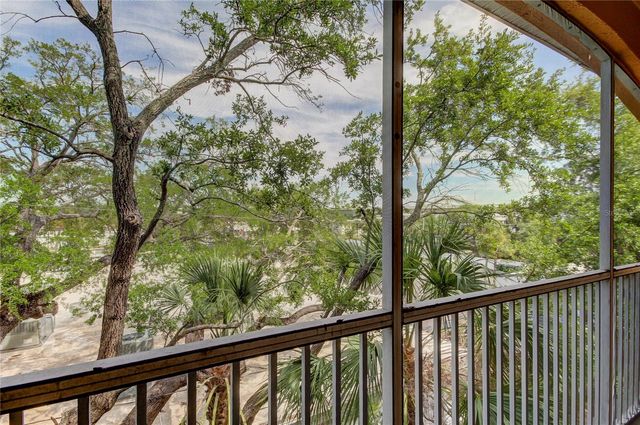 5000 CULBREATH KEY WAY WAY 1-310, Tampa, FL 33611