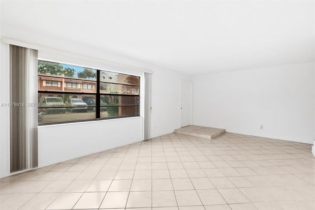 50 Matador Ln 3-23, Davie, FL 33324