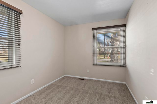 13851 Lancashire Street, Waverly, NE 68462