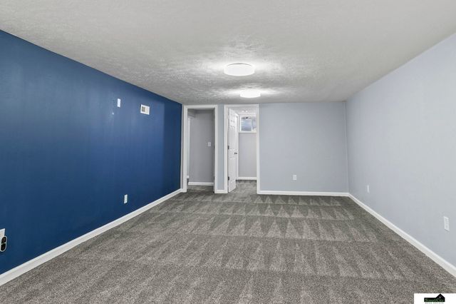 13851 Lancashire Street, Waverly, NE 68462