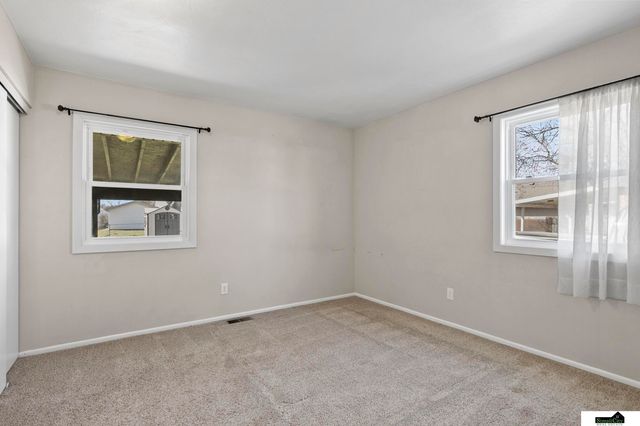 13851 Lancashire Street, Waverly, NE 68462