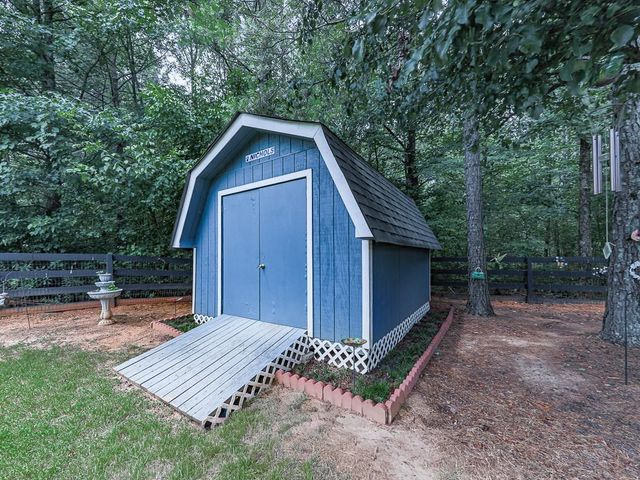 45 Stable Gate Drive, Cartersville, GA 30120