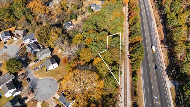 400 Palmer Drive, Stone Mountain, GA 30083