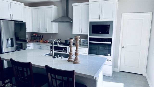 1911 Ballard Bay Place, North Las Vegas, NV 89084